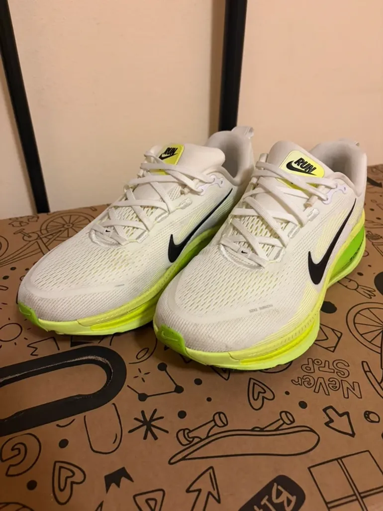 Gebrauchtes Nike Vomero 18 bike — Bild 2 von 9