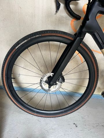 Used Roval Terra Wheelset 2023 bike — image 3 of 3