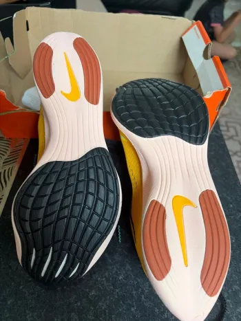 Gebrauchtes Nike ZoomX Vaporfly Next% 2 bike — Bild 3 von 9