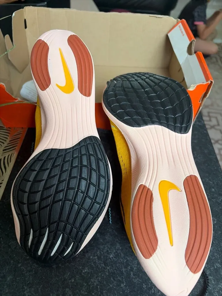 Gebrauchtes Nike ZoomX Vaporfly Next% 2 bike — Bild 3 von 9