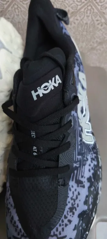 Used Hoka Speedgoat bike — image 8 of 9