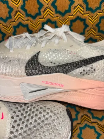 Used 100% Zoomx Vaporfly Next 3 bike — image 10 of 15