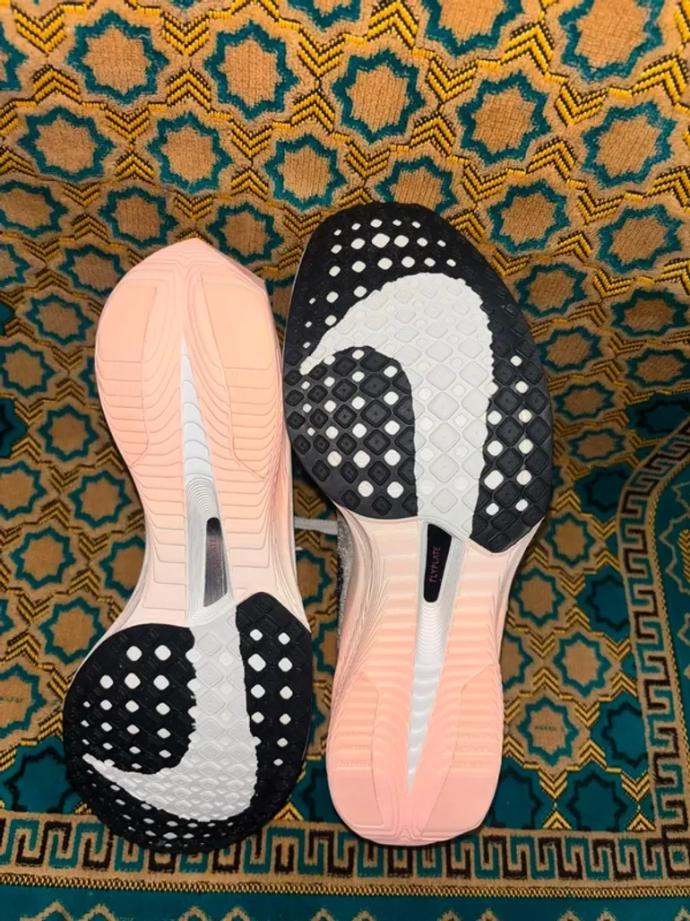 Used 100% Zoomx Vaporfly Next 3 bike — image 14 of 15