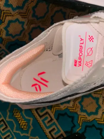 Used 100% Zoomx Vaporfly Next 3 bike — image 12 of 15