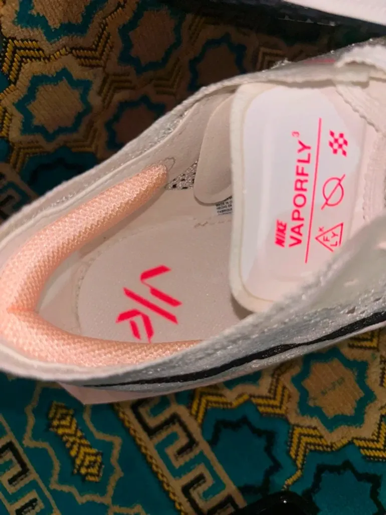 Used 100% Zoomx Vaporfly Next 3 bike — image 12 of 15