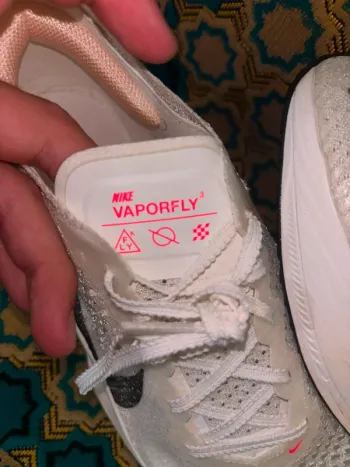 Used 100% Zoomx Vaporfly Next 3 bike — image 11 of 15