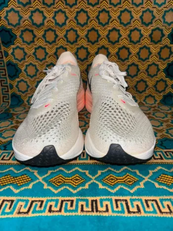 Used 100% Zoomx Vaporfly Next 3 bike — image 6 of 15
