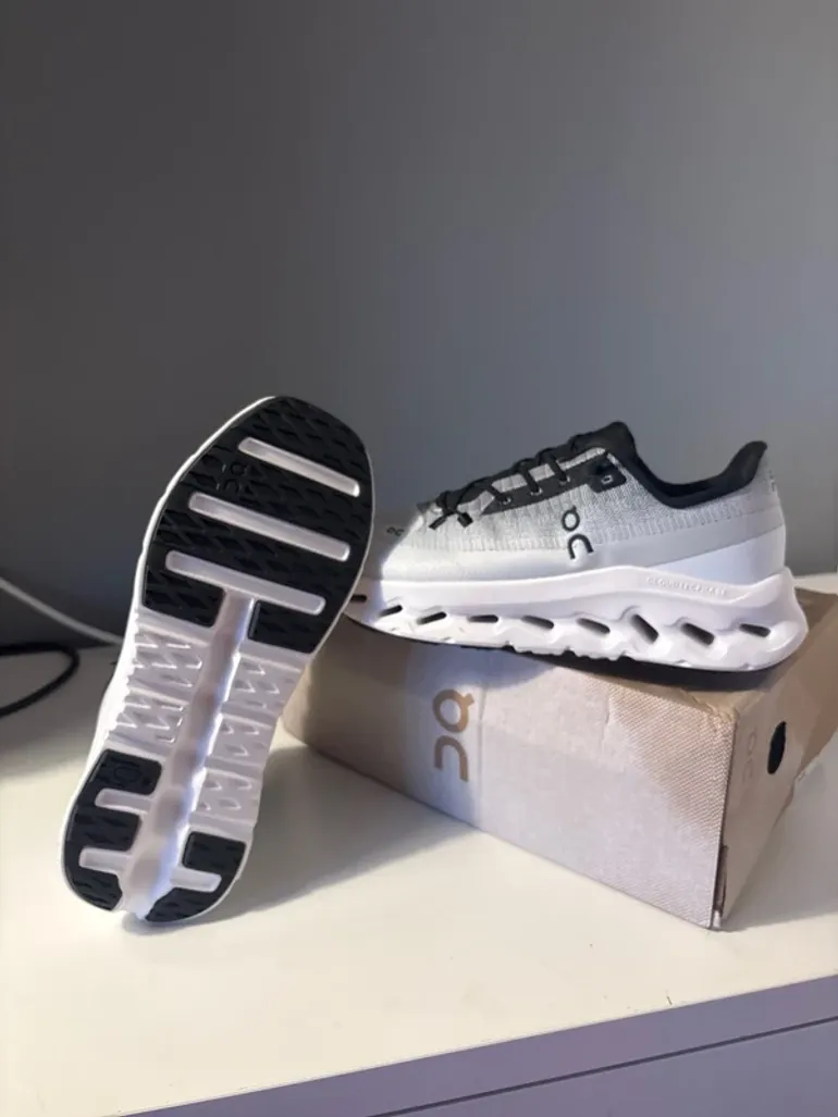 Tweedehands On Running Cloud bike — afbeelding 6 van 7