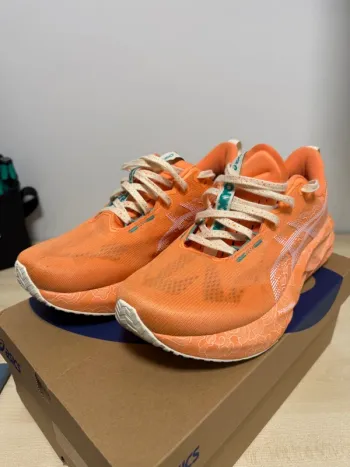 Used Asics Novablast 5 Tokyo bike