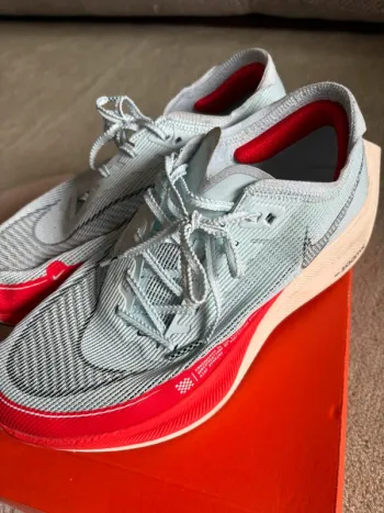 Used Nike Zoom Vaporfly Next%2 bike — image 12 of 15