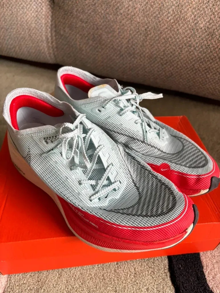 Used Nike Zoom Vaporfly Next%2 bike — image 8 of 15