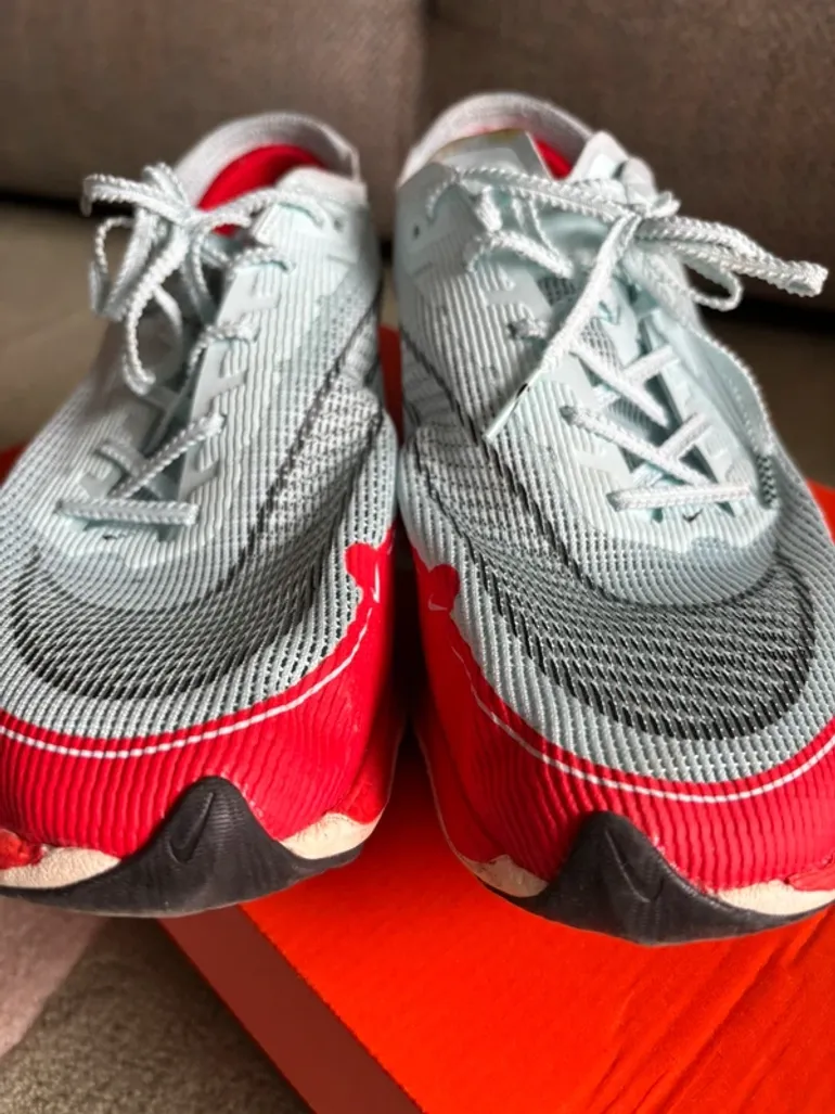 Used Nike Zoom Vaporfly Next%2 bike — image 9 of 15