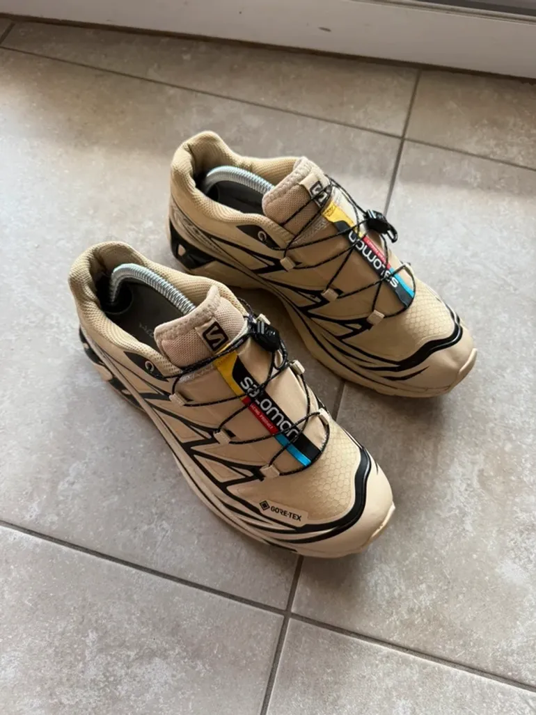 Used Salomon Trailrunning Shoes bike — image 4 of 4