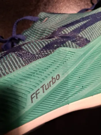 Tweedehands Asics FFTurbo Superblast bike — afbeelding 4 van 5