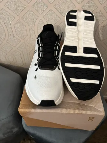 Käytetty On Running Shoes size 41 bike — kuva 3 / 4