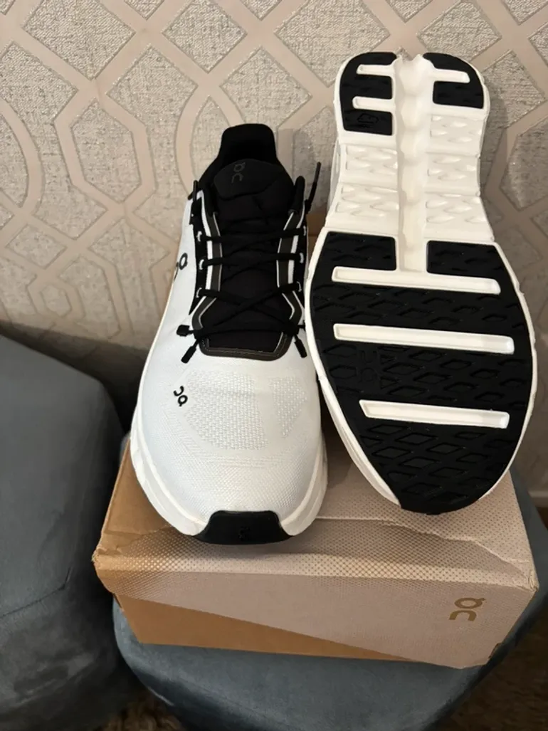 Käytetty On Running Shoes size 41 bike — kuva 3 / 4