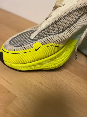 Brugt Nike ZoomX Vaporfly NEXT% 2 bike — billede 2 af 12