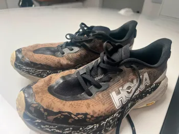 Used Hoka Speedgoat 6 bike