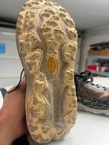 Käytetty Hoka Speedgoat 6 bike — kuva 3 / 3