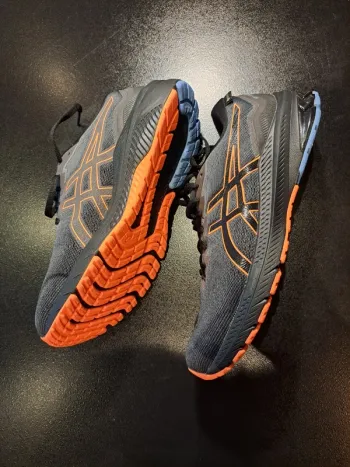 Gebrauchtes Asics GT-1000 Gore-tex bike