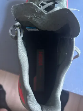 Used Hoka Tecton X bike — image 5 of 10