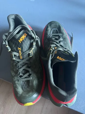 Used Hoka Tecton X bike — image 9 of 10