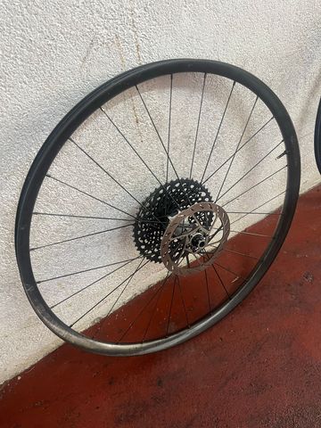 Zambra Carbon Wheels 2025 bike usato — immagine 7 di 8