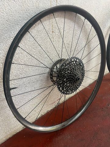 Zambra Carbon Wheels 2025 bike usato — immagine 3 di 8