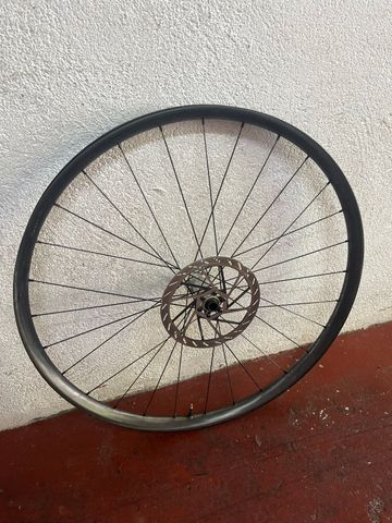 Zambra Carbon Wheels 2025 bike usato — immagine 5 di 8