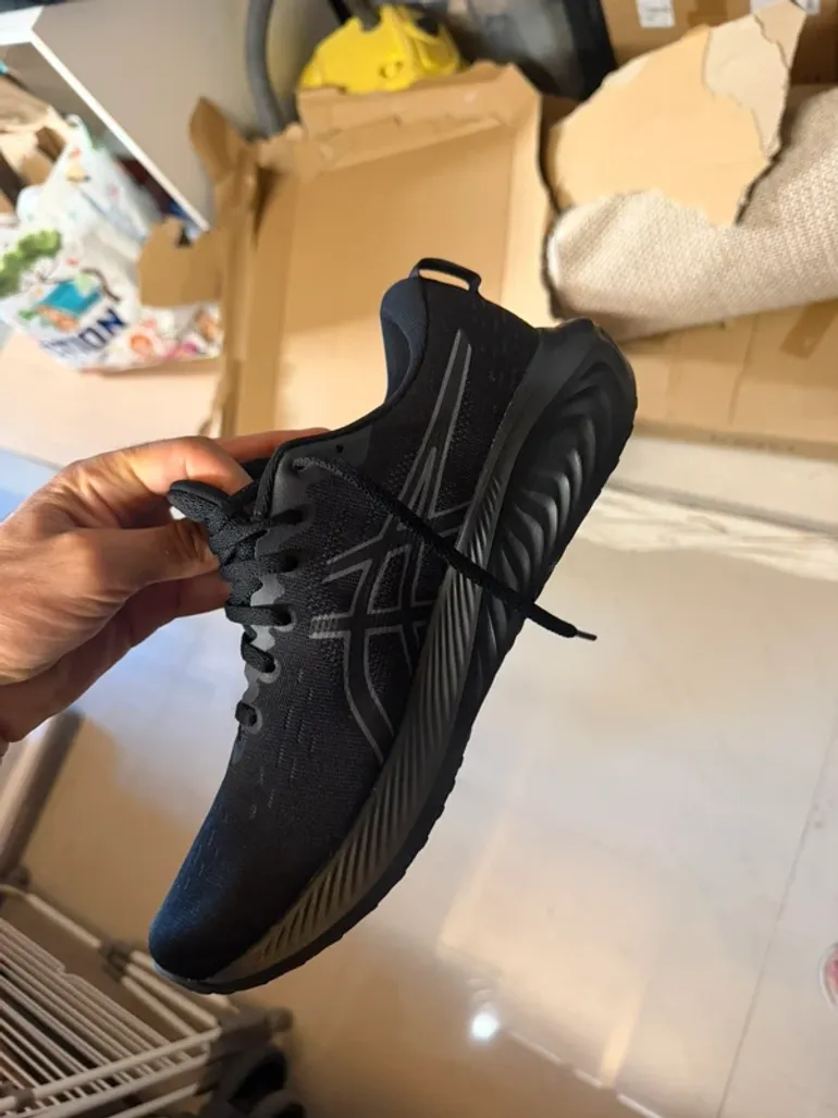 Tweedehands Asics Gel Excite 10 bike — afbeelding 2 van 5