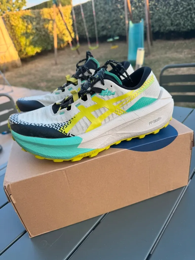 Brugt Asics Trabuco Max 5 bike — billede 3 af 12