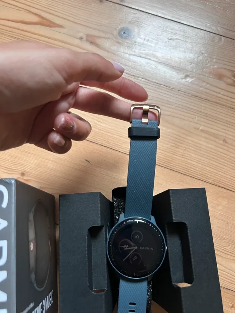 Použité Garmin vivoactive 3 music bike — obrázek 2 z 3