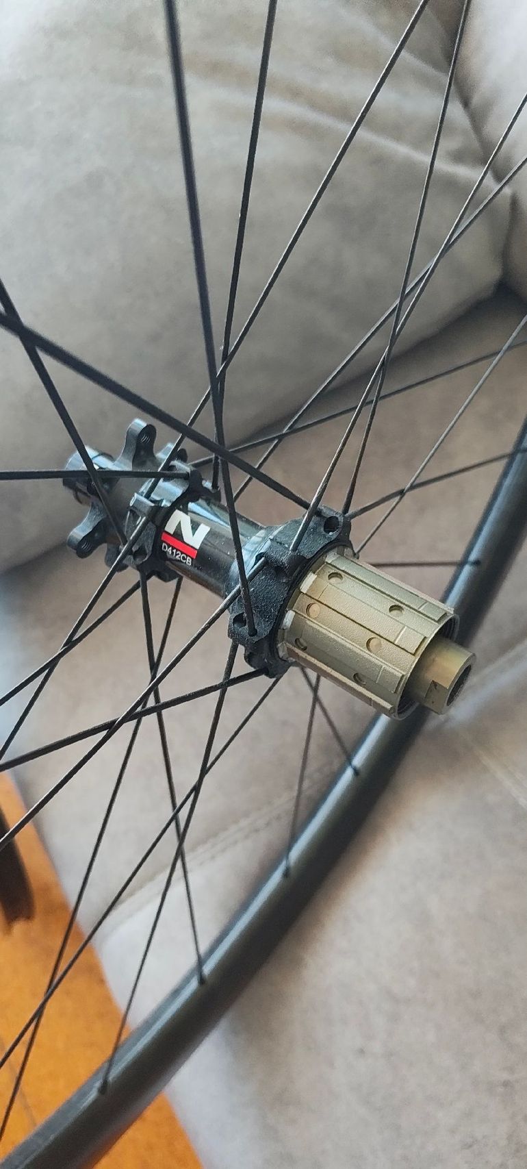 Brugt Custom Light Carbon Wheels 2023 bike — billede 6 af 11