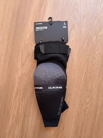 Used Dakine Pro Knee Pad Cycling Clothing