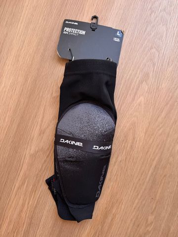 Used Dakine Slayer Knee Pad Cycling Clothing