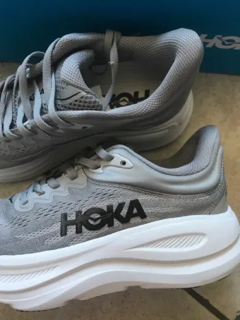 Używany Hoka Scarpe 36 2/3 bike — zdjęcie 2 z 7