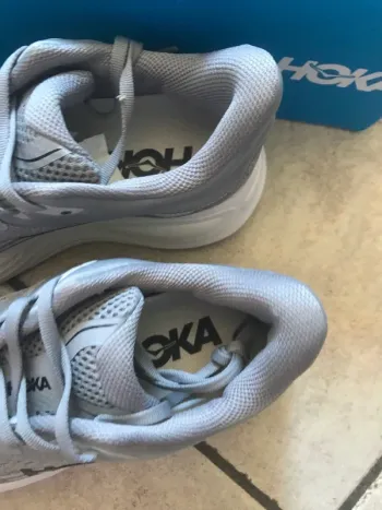 Używany Hoka Scarpe 36 2/3 bike — zdjęcie 3 z 7