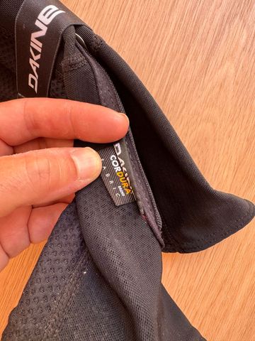 Gebrauchtes Dakine Coderas Slayer Elbow Pad bike — Bild 3 von 3