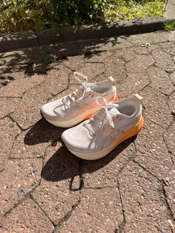 Gebrauchtes White Gel Kayano 31 bike — Bild 9 von 10