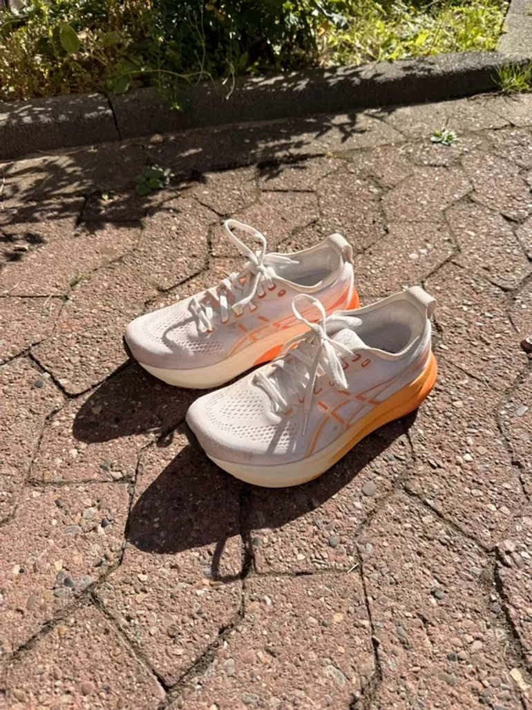Gebrauchtes White Gel Kayano 31 bike — Bild 9 von 10