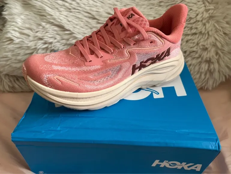 Tweedehands Hoka Clifton 10 bike — afbeelding 3 van 3