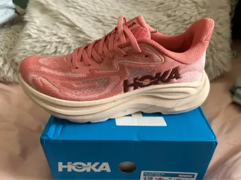 Tweedehands Hoka Clifton 10 bike — afbeelding 2 van 3