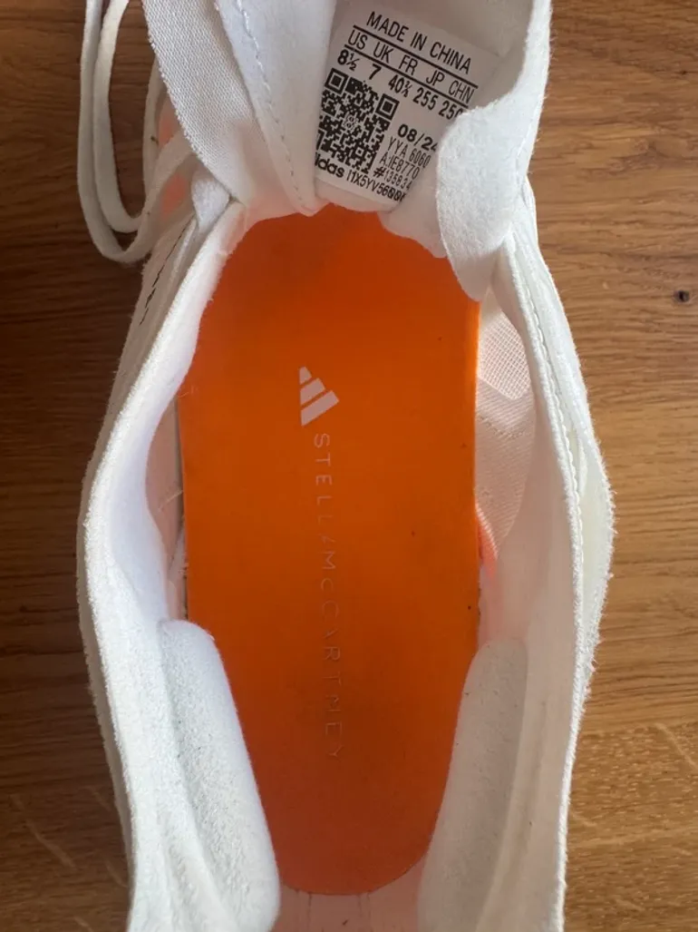Tweedehands Adidas Ultra Boost Stella McCartney bike — afbeelding 5 van 5