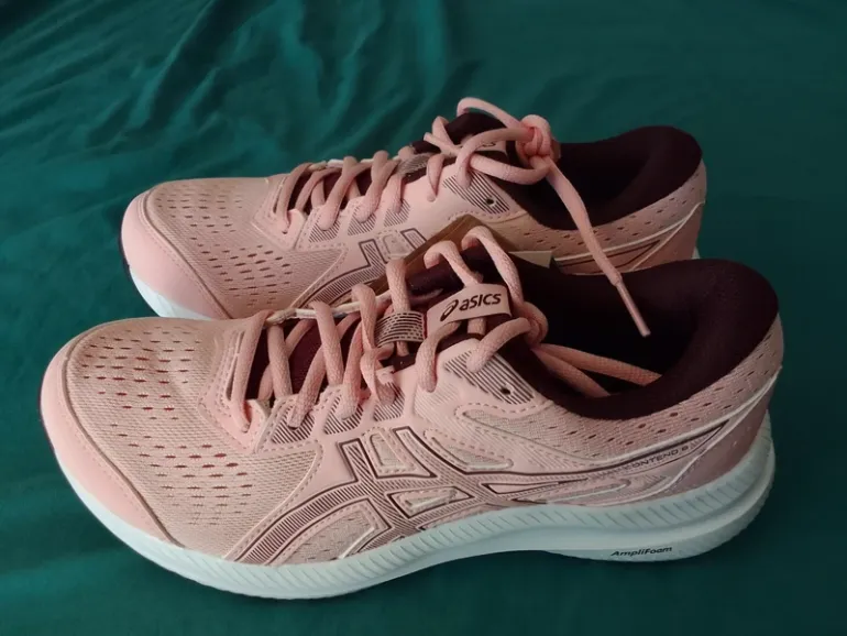 Asics Gel-Contend 8 bike usato — immagine 2 di 3
