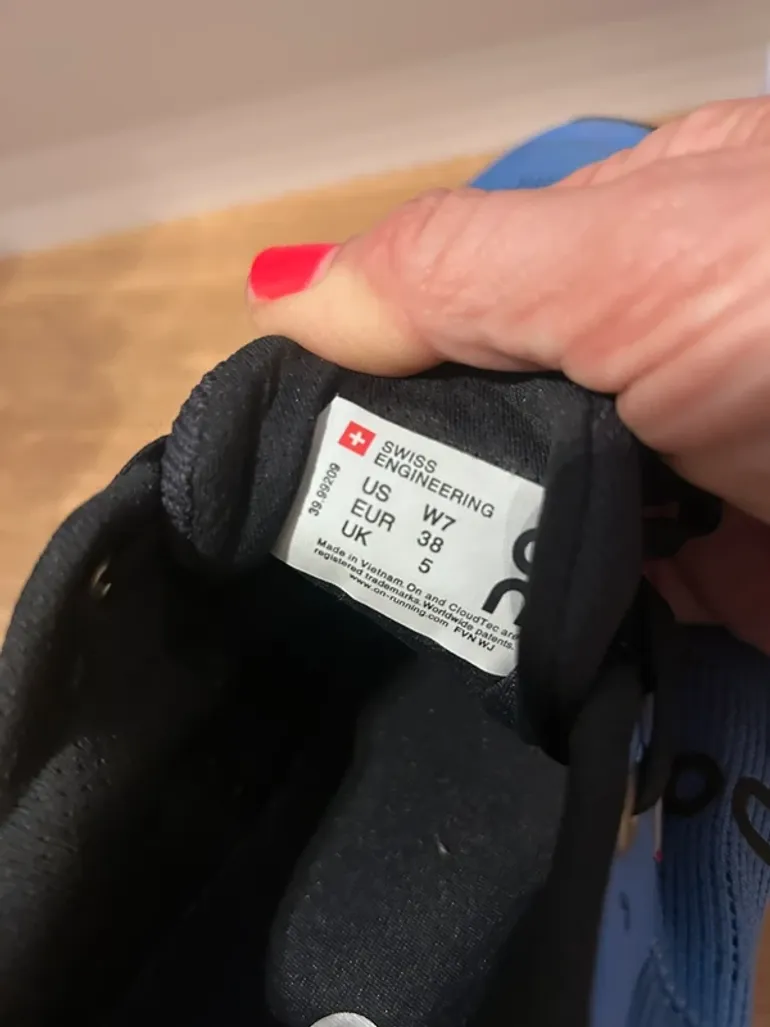 Used On Running Cloudstratus bike — image 4 of 5