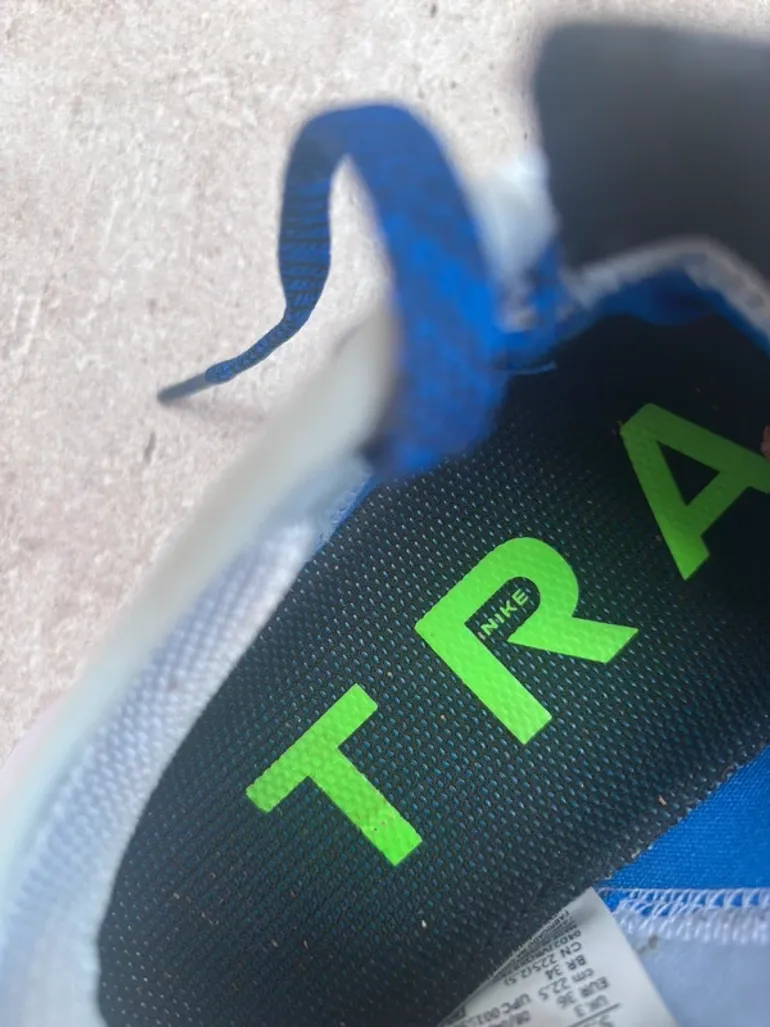 Nike Terra Kiger 8 bike d'occasion — image 9 sur 13