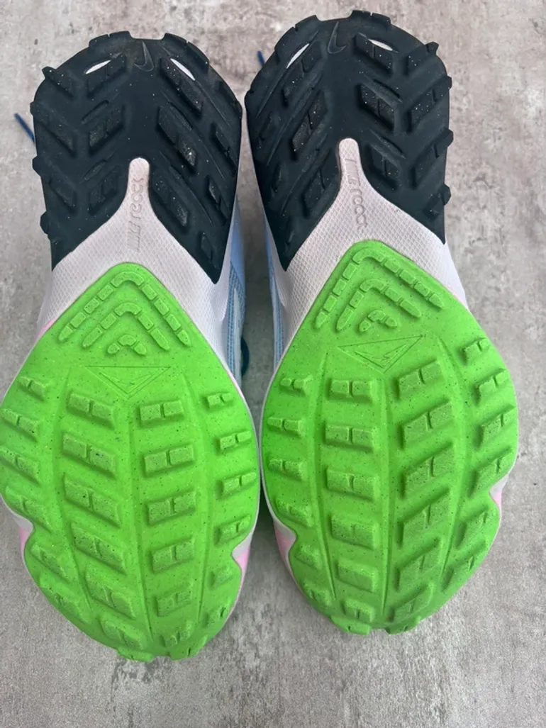 Nike Terra Kiger 8 bike d'occasion — image 7 sur 13