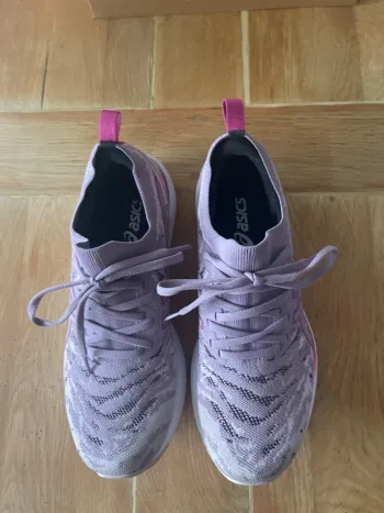 Used Asics gel cumulus 23 bike