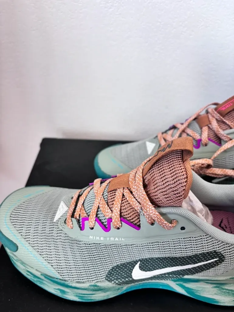 Tweedehands Nike Juniper Trail 3 bike — afbeelding 3 van 8