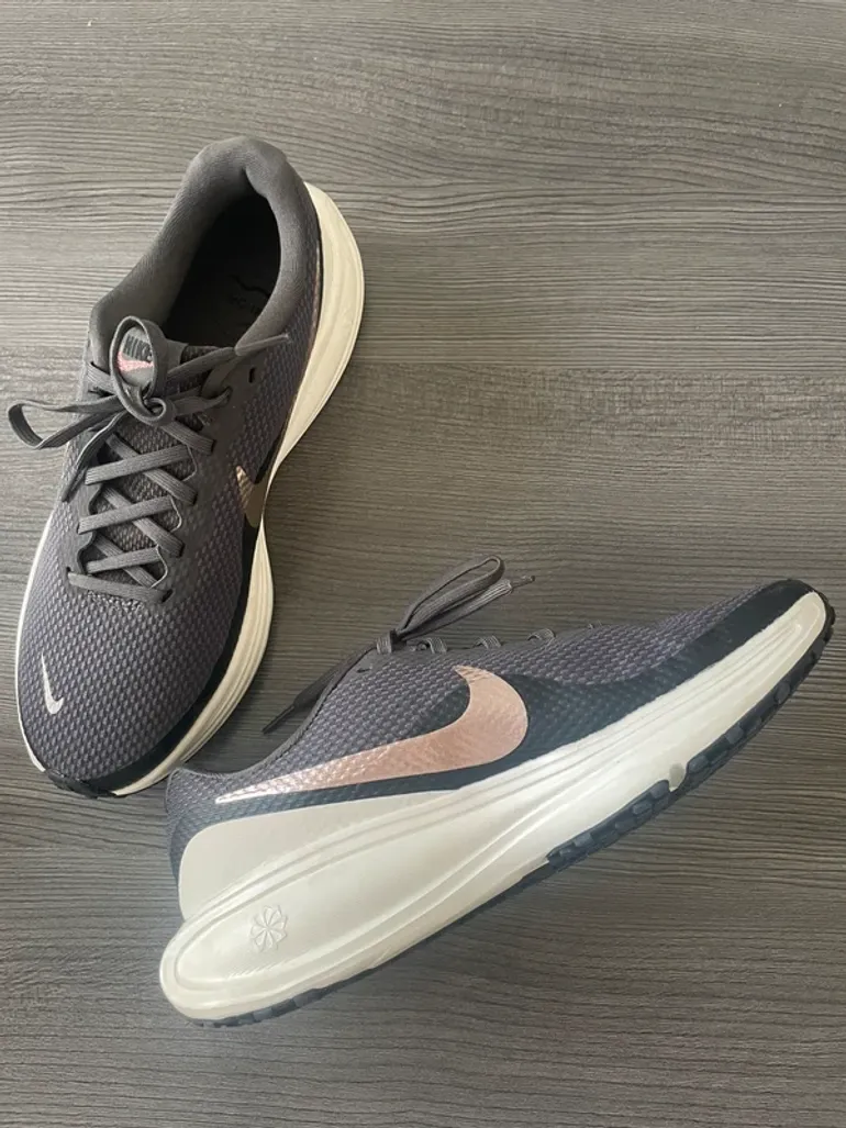Brugt Nike Revolution 6 bike — billede 2 af 5